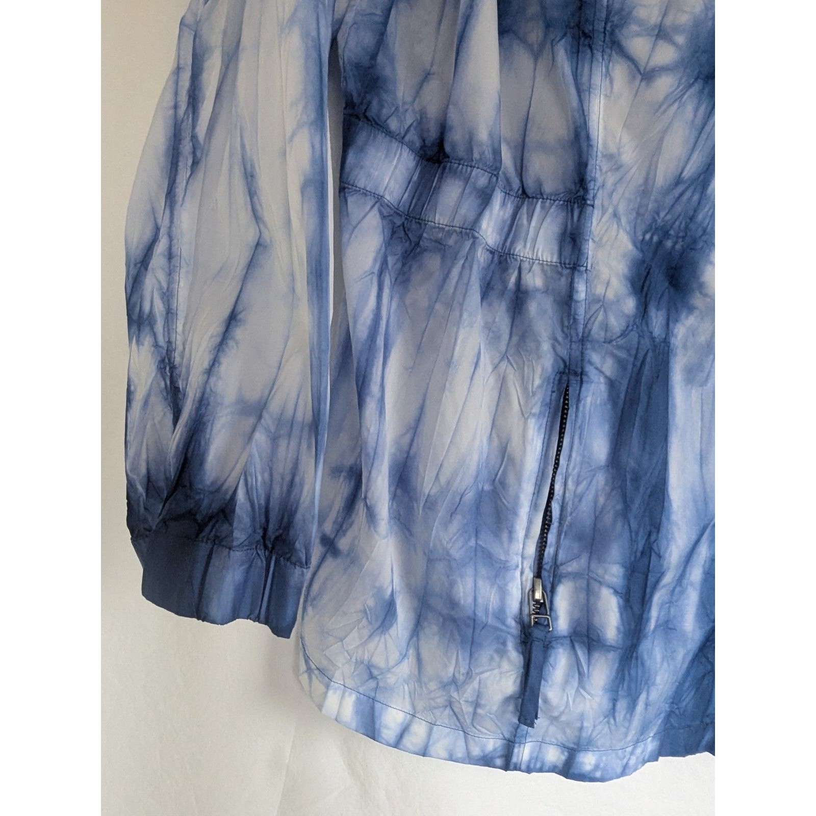 Cj Banks Women’s 1x 16/18w Blue White Tie Dye Hooded Jacket Nwt Full Zip — image 4 of 8